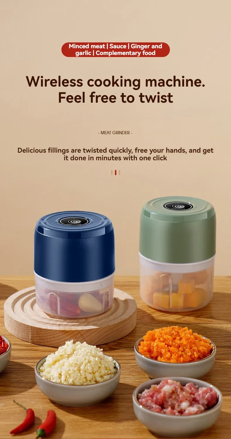 Hot Sale Mini Electric Garlic Chopper100ml Kitchen Tool Portable Cordless USB Charging Meat Grinder Food Onion Vegetable Chopper